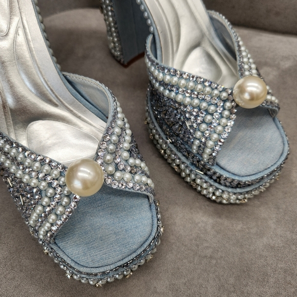 Azalea Wang Dress Sandals 10 White Pearls Beaded Something Blue Chunky New $150 - Picture 5 of 16